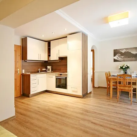 Haus Huttl/fewo 1.e 121w